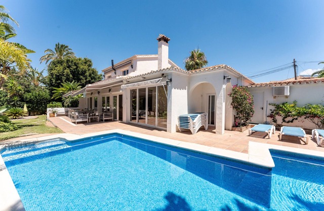 Villa 'Casa Adelina' with Pool, Garden and Wi-Fi