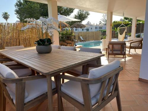 Villa Casa Escorxada - A 150m de la playa de arena con piscina privada