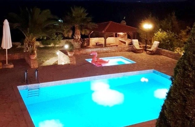 Villa Castle-Crete Agios-Vasileios-Large Pool-Accommodation up to 10