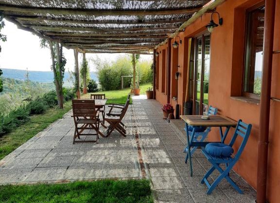 Villa Cedole Etno Chick