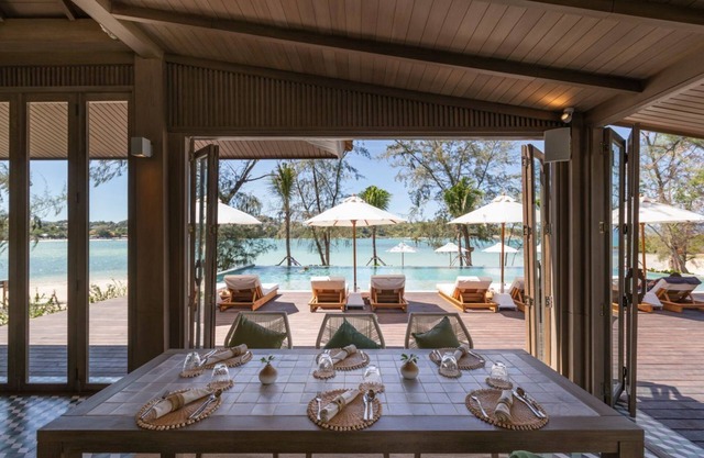 Villa Chaweng - Two Bedroom Resort, Sleeps 5