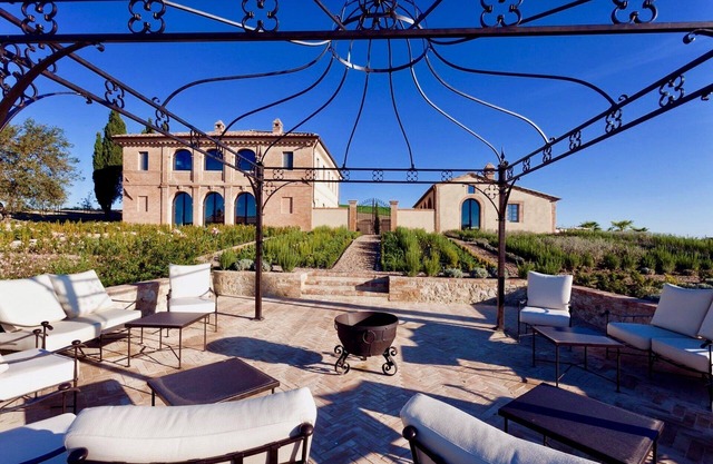 VILLA CHIGI - Seven Bedroom Villa, Sleeps 14