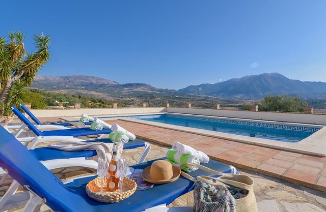 Villa Chispas Viñuela by Ruralidays