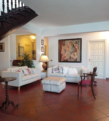 Villa Civetta tra Roma e i Castelli Romani