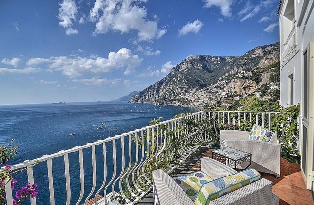 Villa Cleopatra: An elegant and welcoming two-story villa built sheer above the sea, with Free WI-FI.