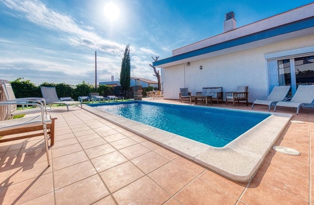 Villa "Costacabana - Yara" with Private Pool & Wi-Fi