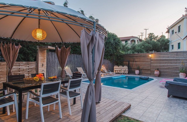 Villa Danae 2, 3-Bedroom Villas with Pool