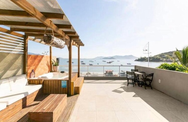 Villa das Flores - aptos 2 e 9