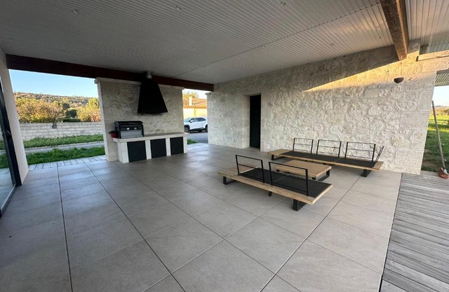 Villa De L'Amiral - LUXE ET DETENTE A POMMEVIC
