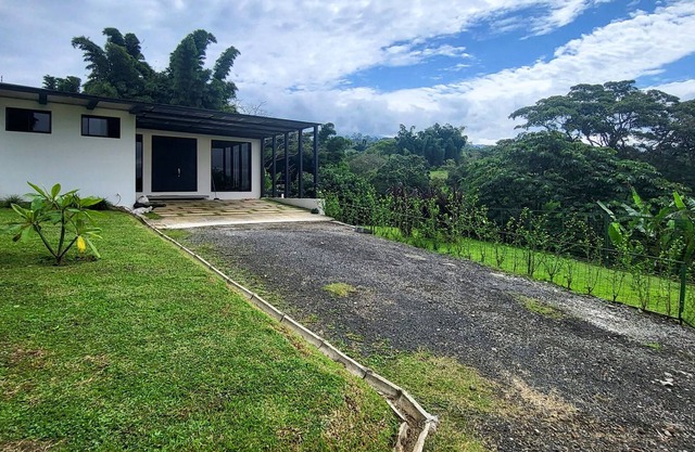 Villa de la Montaña Heredia