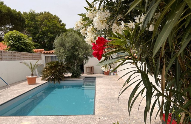 Villa de Plage Avec Piscine 6 Personnes