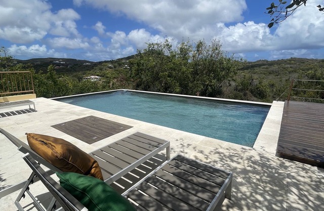 Villa Dockyard View, 4 Bedroom Luxe Villa Steps From Nelson's Dockyard