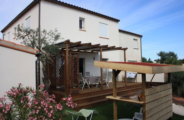 Villa Du Llevan comfortable cottage on the edge of the scrubland