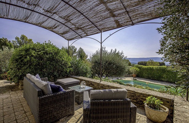 Villa Dumaines, Cabrieres, pool views and subtle elegance