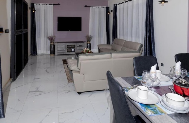 Villa (Duplex)JIREH Ablogamé