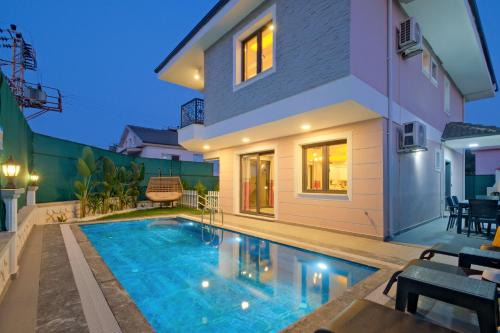 Villa EFEMS