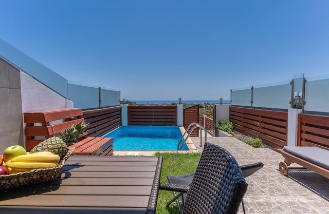 Villa Efterpi with Private Pool