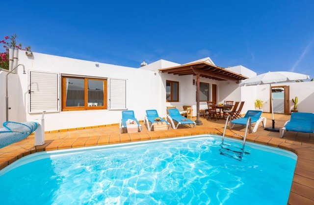 Villa Haria - Three Bedroom Villa, Sleeps 6