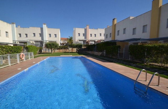 Villa Hotur:Near Creixell's Beach&Center-Pool-Free Wifi,A/C