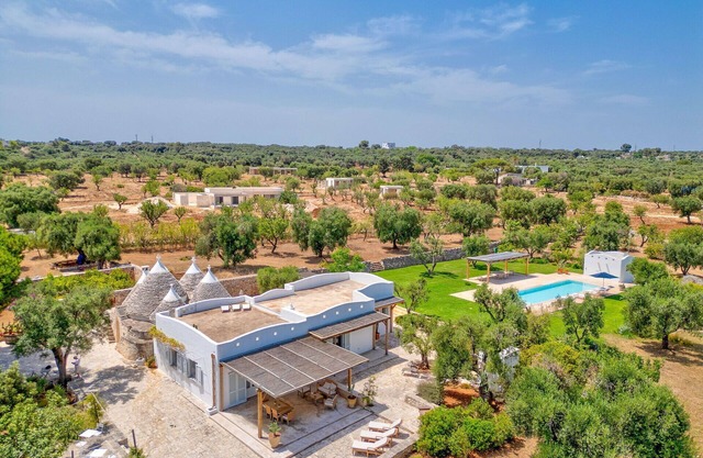 Villa in Carovigno with 3 bedrooms sleeps 6