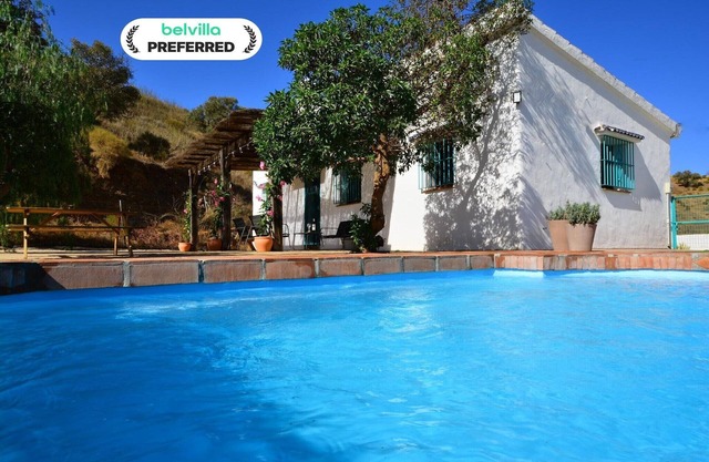 Villa in Malaga, private pool and sea view