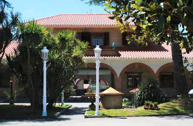 Villa in Narón near Pantín Beach & Golf