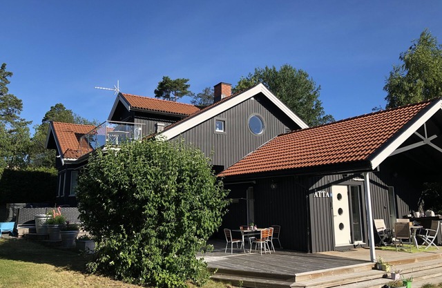 Villa in rural environment 15 minutes from Stockholm City