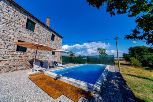 Villa Jakov
