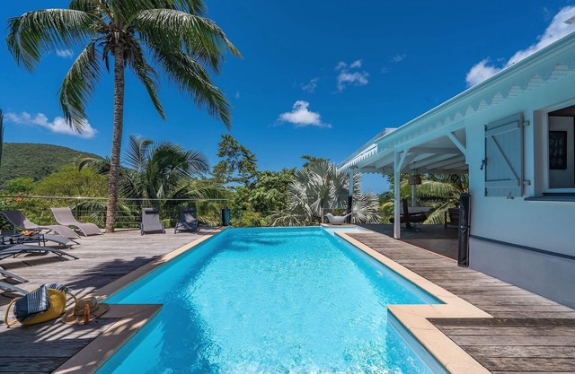 Villa l'Ecrin - Five Bedroom Villa, Sleeps 11