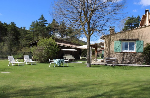 Villa 'La Myreclose' with Mountain View, Private Terrace and Wi-Fi