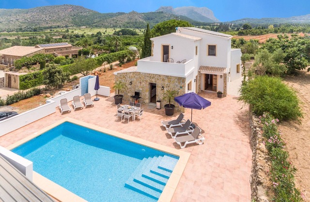 Villa La Sella With Private Pool, Terraces and Mountain View