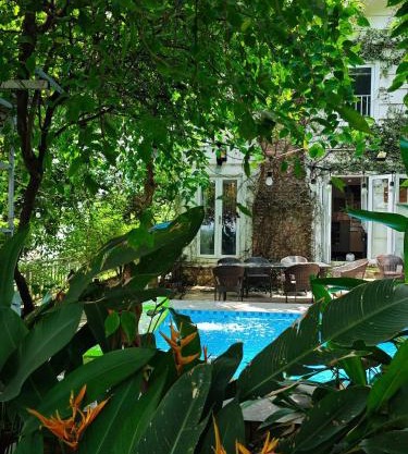 Villa La Senlis, biệt thự kiểu Pháp