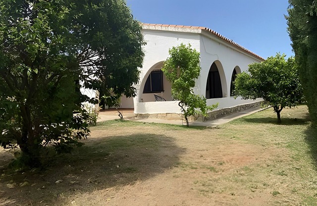 Villa 'Las Fuentes' with Sea View, Wi-Fi and Air Conditioning