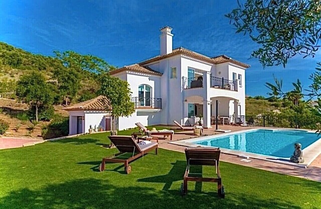 Villa Latina Golf en privilegiada área