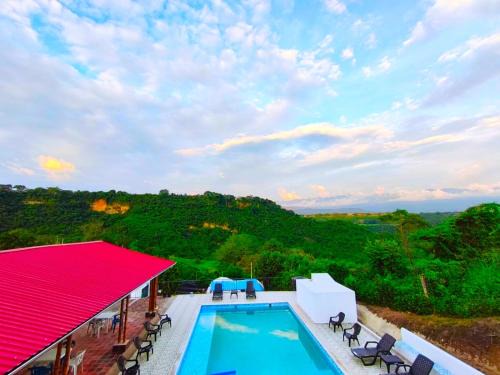 Villa Laura Lorena - Anapoima