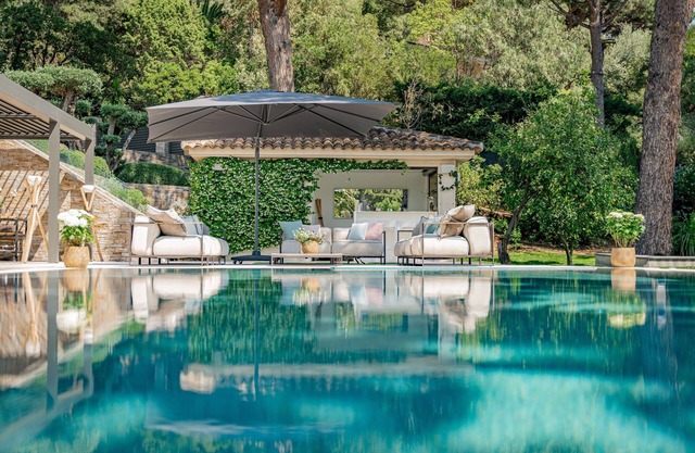 Villa Le Faune - Ultra-Luxurious 10-Bedroom Villa Staffed w/Sea View, Tennis