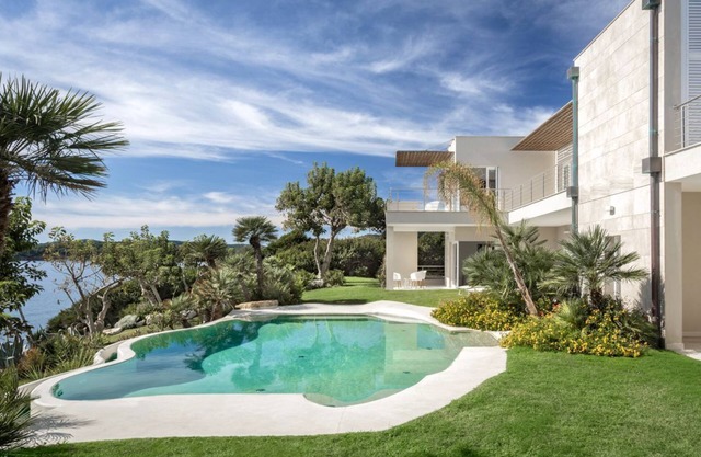 Villa Le Monzette - Eight Bedroom Villa, Sleeps 16