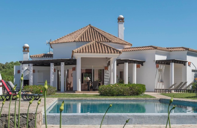 Villa Lila with Private Pool, Garden and Wi-Fi