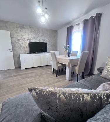 Villa Lile