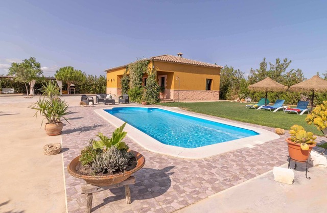 Villa Lucrecia Holiday Home in Lantejuela, Seville Countryside