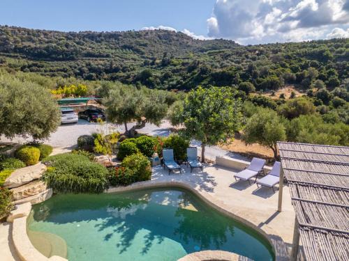 Villa Lucy by PosarelliVillas