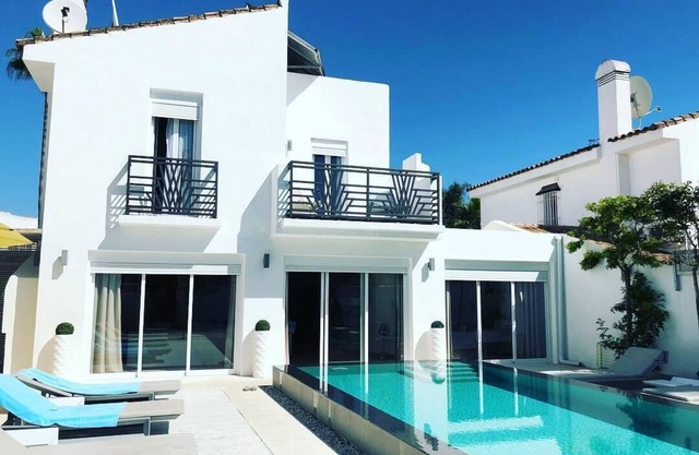 Villa Luxe, Puerto Banus, Marbella.