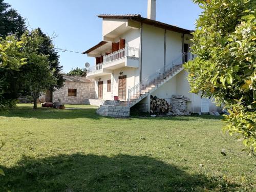 Villa Manolia