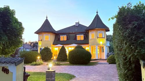 Villa Maranga