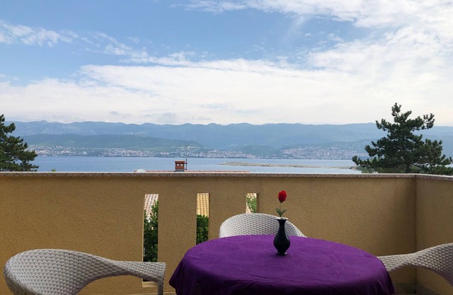 "Villa Maria" - Privacy 120 m from the sea