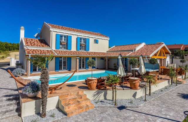 Villa Mek ZadarVillas