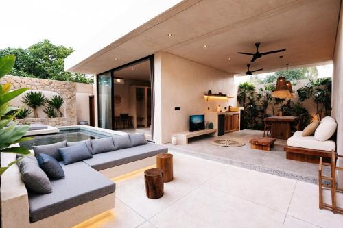 Villa Menorca Stylish Luxury 1BR Villa w Pool