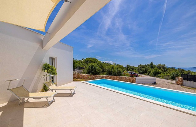 Villa MENTA IV with pool