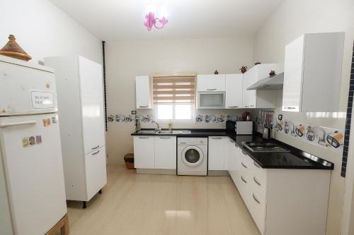 villa mimosa avec parking intérieur