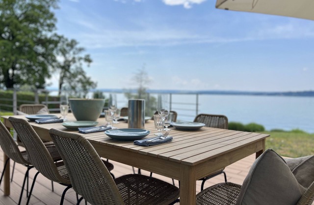 Villa mit Privatem Seezugang